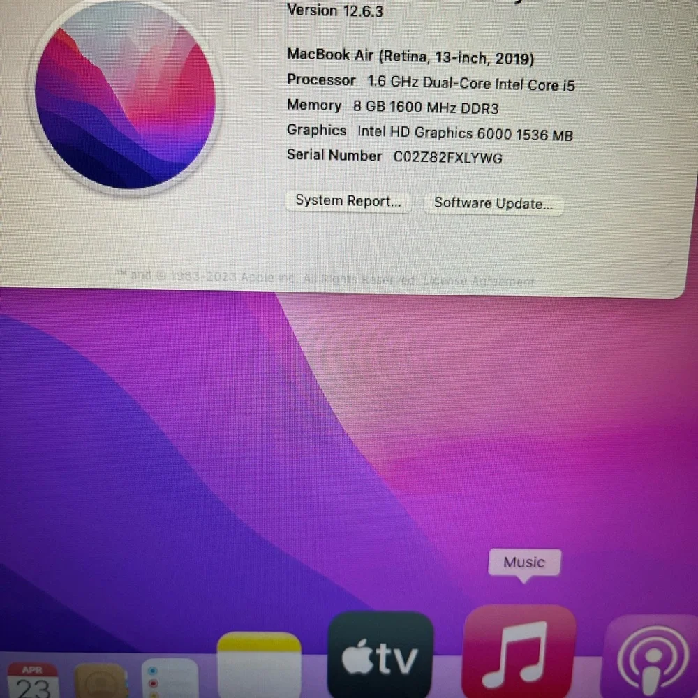 Apple MacBook Air - Silver 2019 Excellent Condition reset for new owner